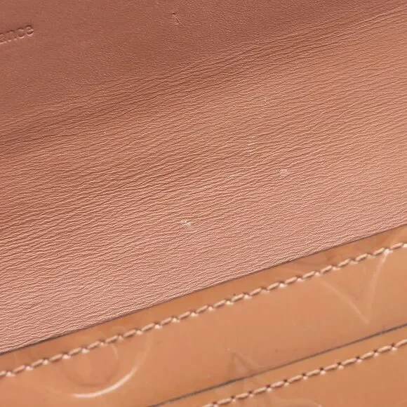 Louis Vuitton Monogram Vernis Sarah Wallet - Picture 10 of 11
